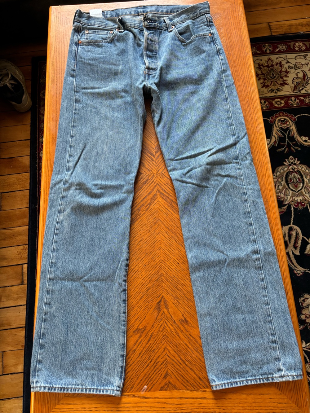Classic Men's Blue Jeans - Levi’s 34 x 34